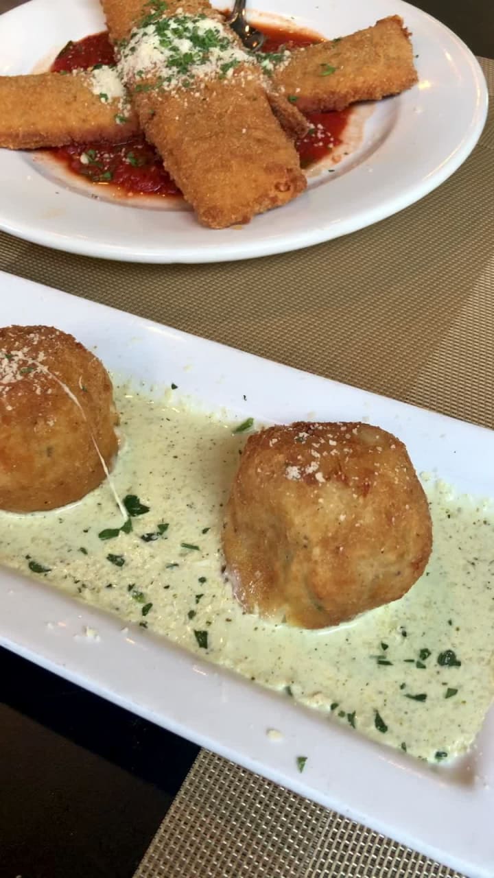 Video review of Paravicini's Italian Bistro