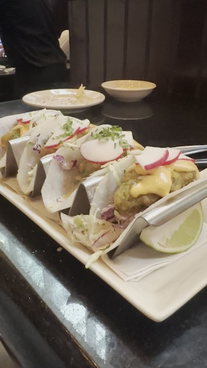 Video review of The Cheesecake Factory