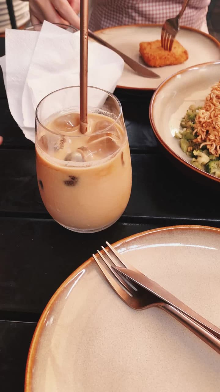 Video review of Bearded Bella