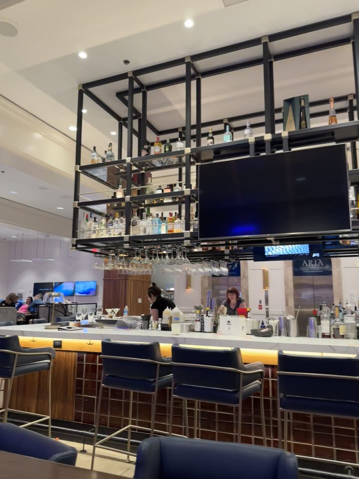 Saint Kate - The Arts Hotel