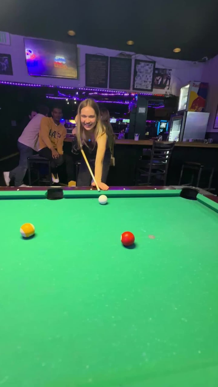 Video review of Dan's Irish Sports Bar