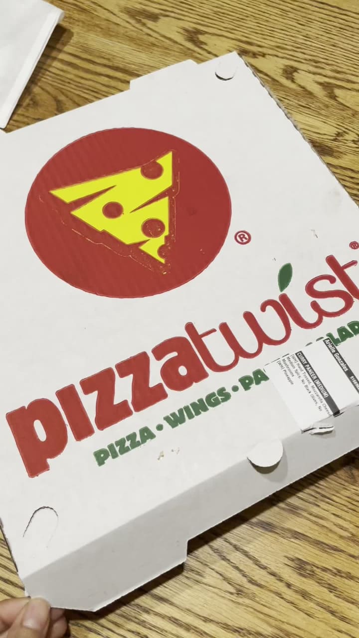 Pizza Twist - Texas Street