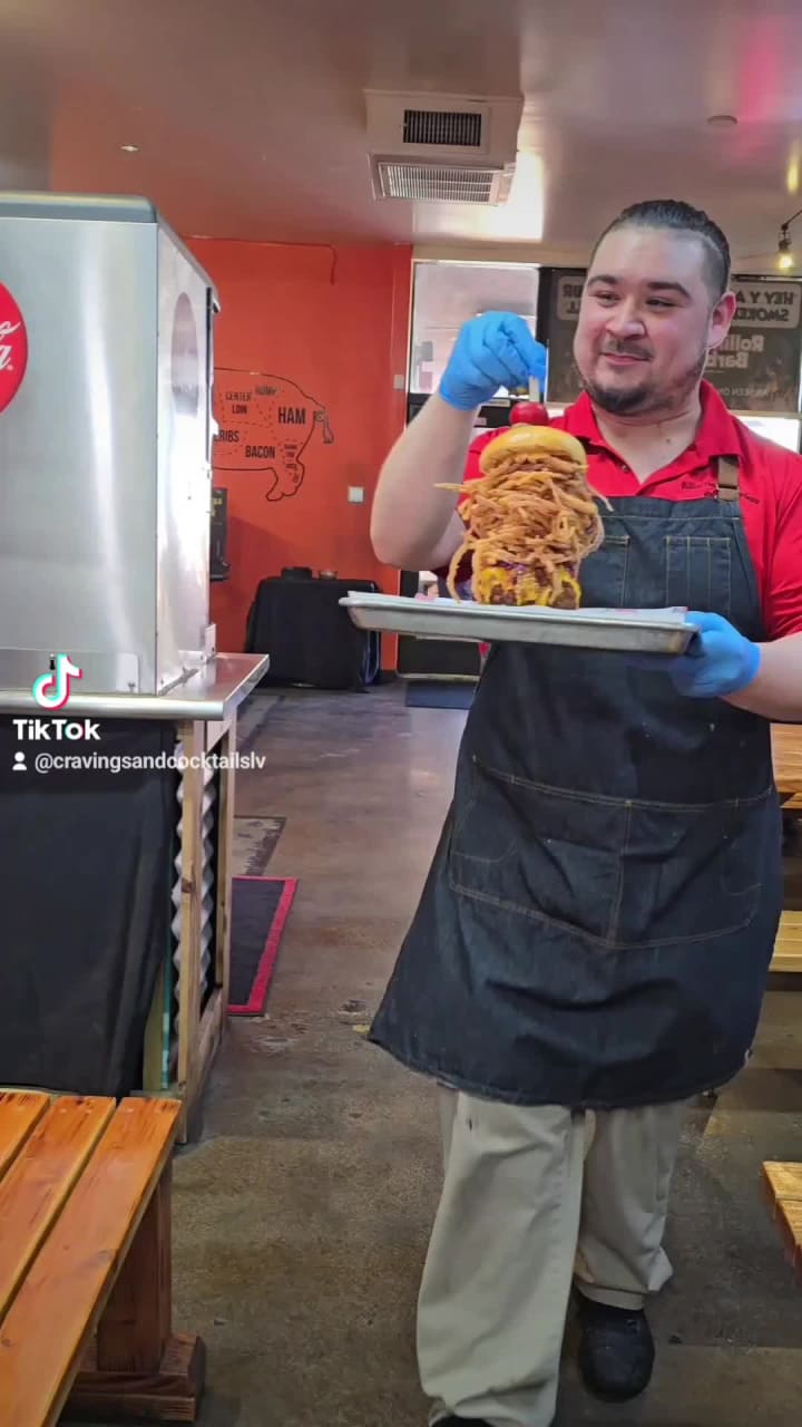 Video review of Rollin Smoke Barbeque