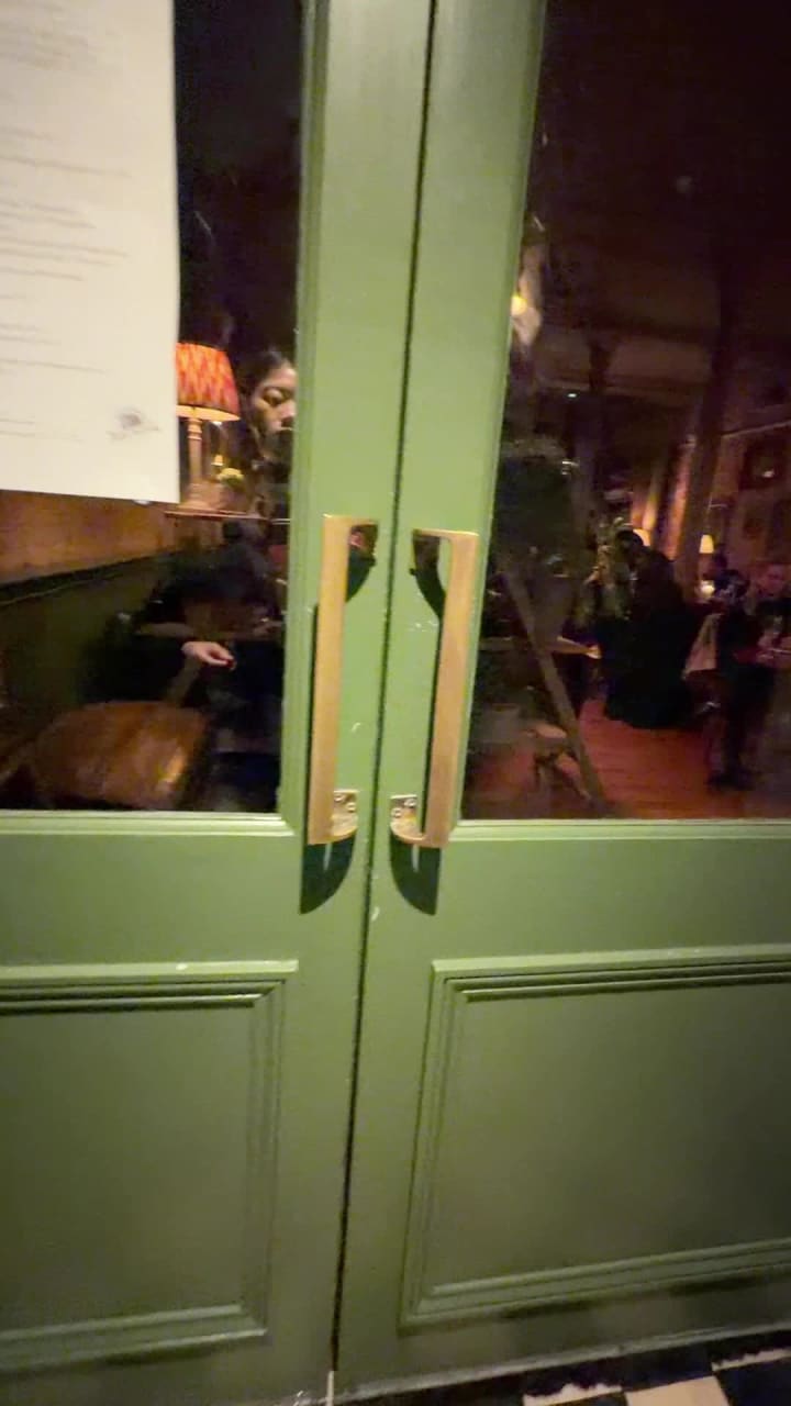 Video review of Megan's Old Town