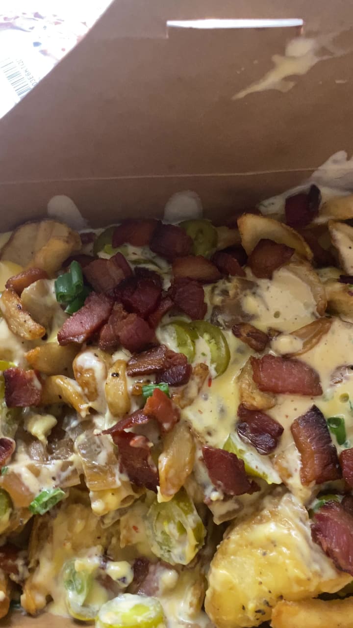 Paulie's South Street Steaks