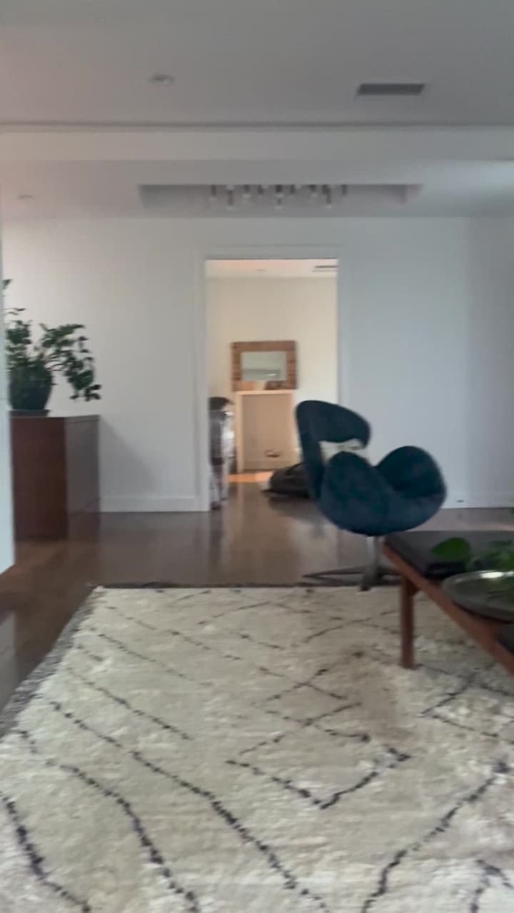 Video review of Starbucks