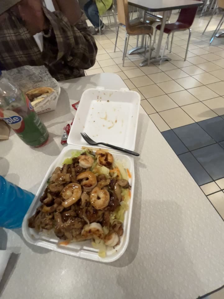 Video review of Meadows Mall Food Court