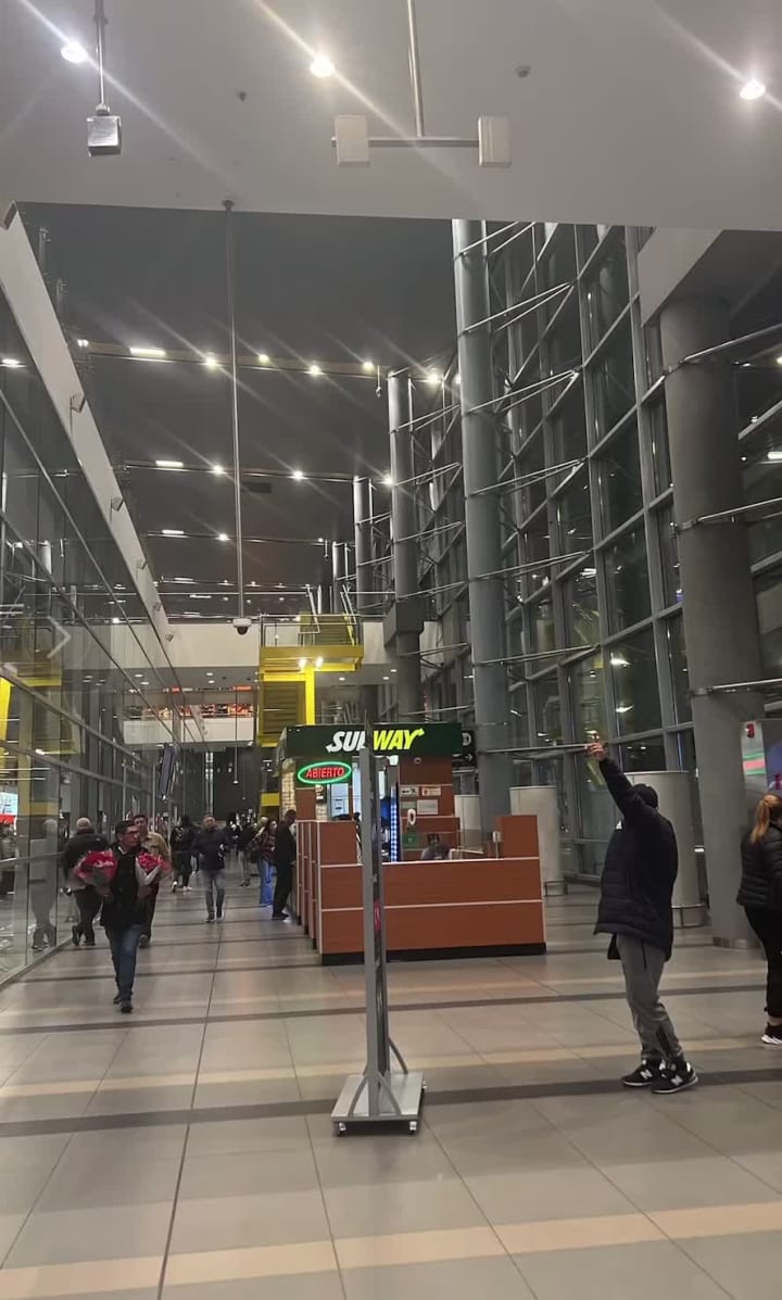 Subway aeropuerto internacional el dorado