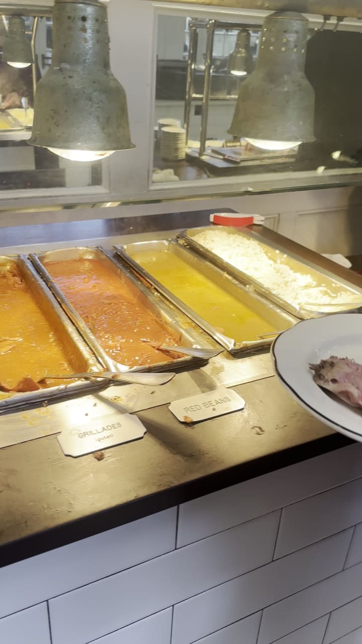 The Court of Two Sisters