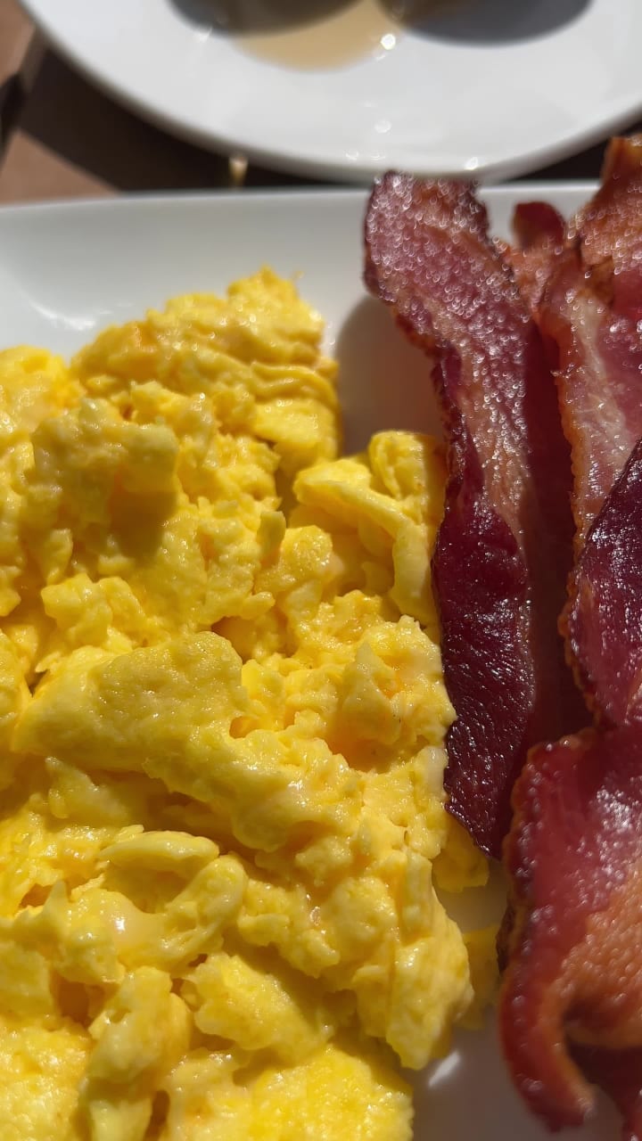 Video review of Cambria Hotel Downtown Phoenix Convention Center