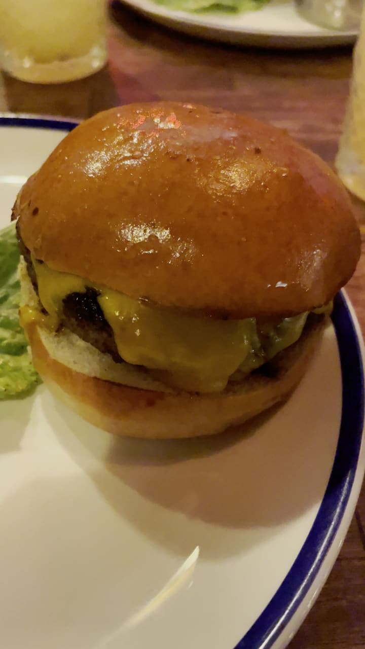 Video review of Ugly American Bar & Grill