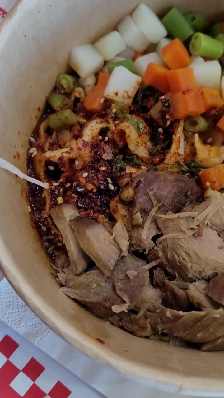 Bingz Crispy Burger 西少爷肉夹馍