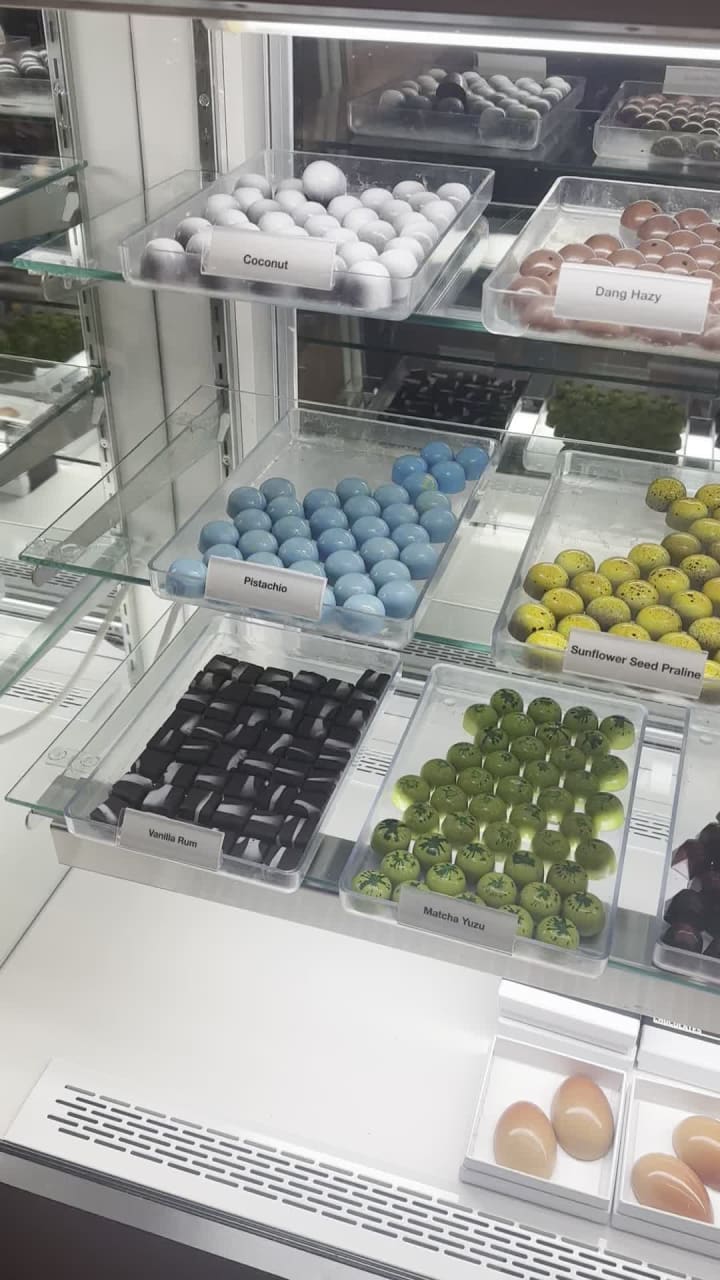 Video review of Kollar Chocolates