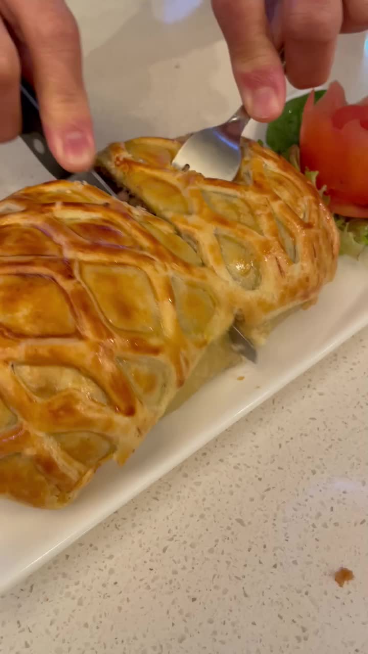 Video review of Garden Cafe