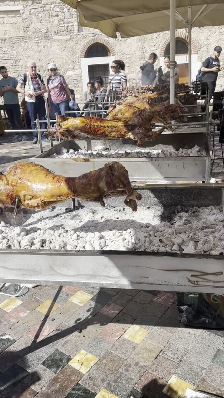 Bairaktaris (Μπαϊρακτάρης)