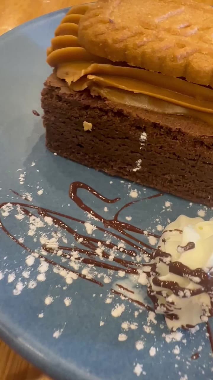 Video review of Oliver Brown