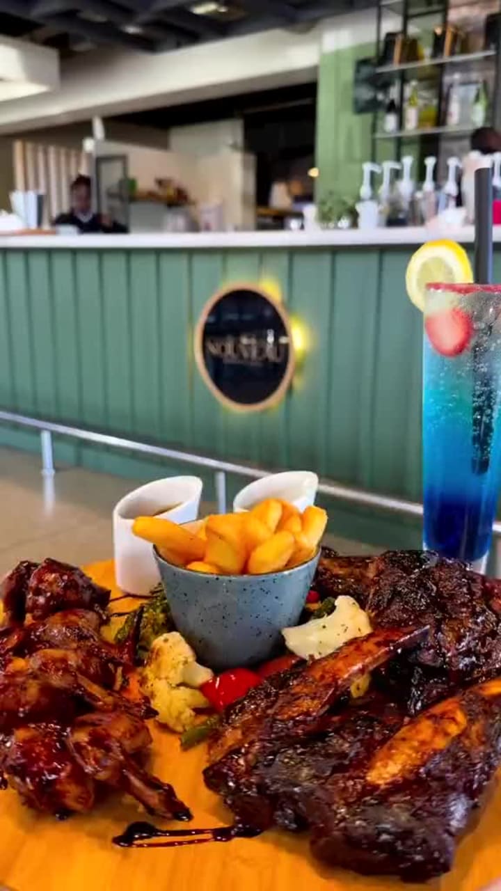 Nouveau coffee & Grill