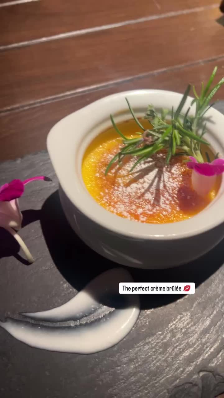 Noi Thai Cuisine - Downtown Seattle