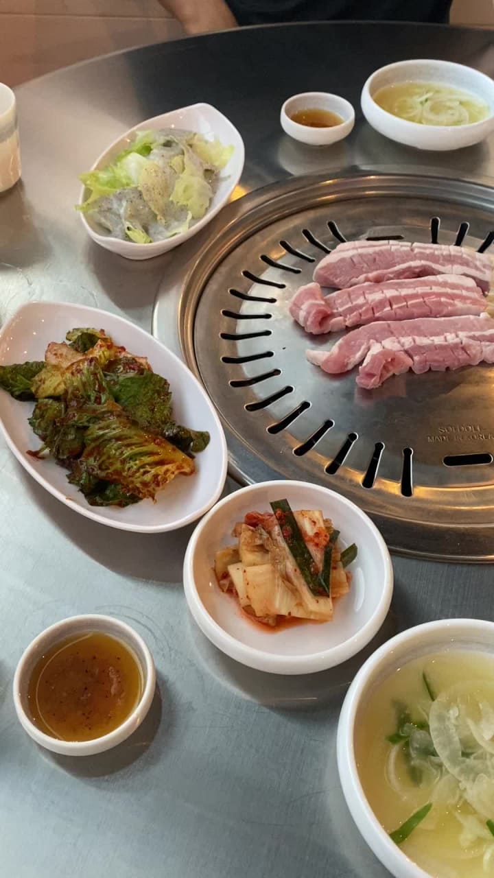 Video review of Piggy's