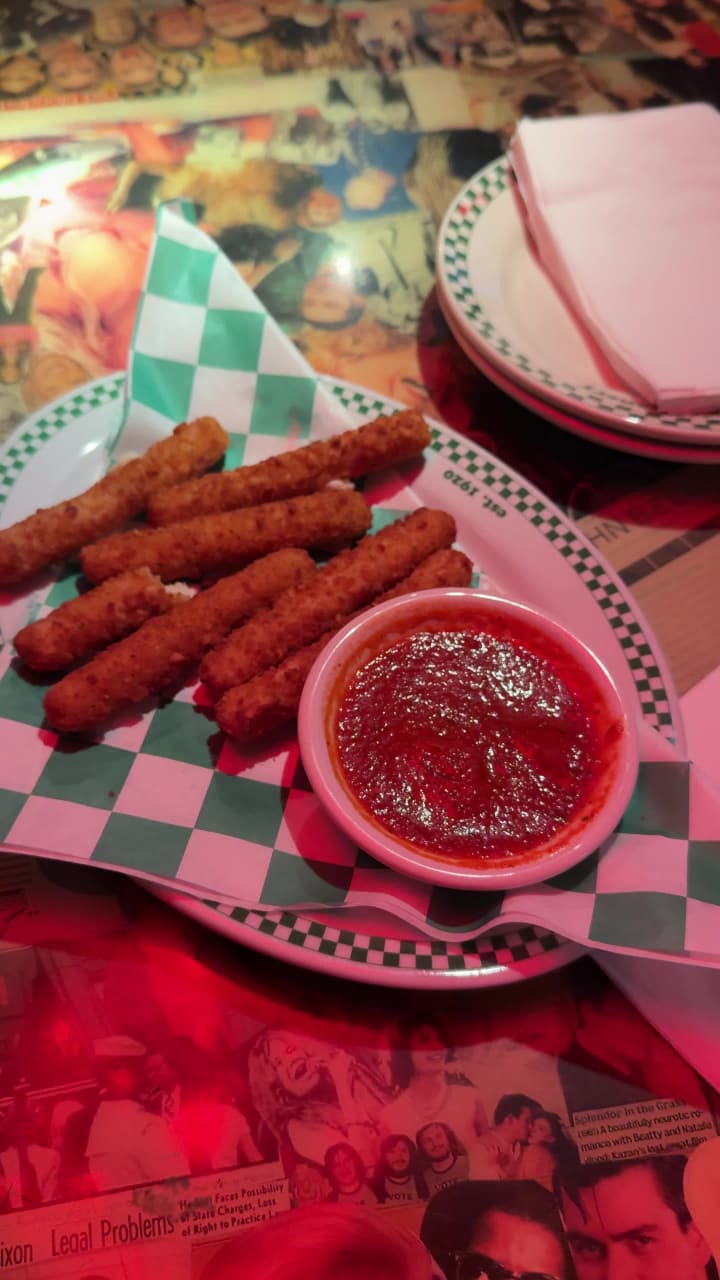 Video review of Barney's Beanery