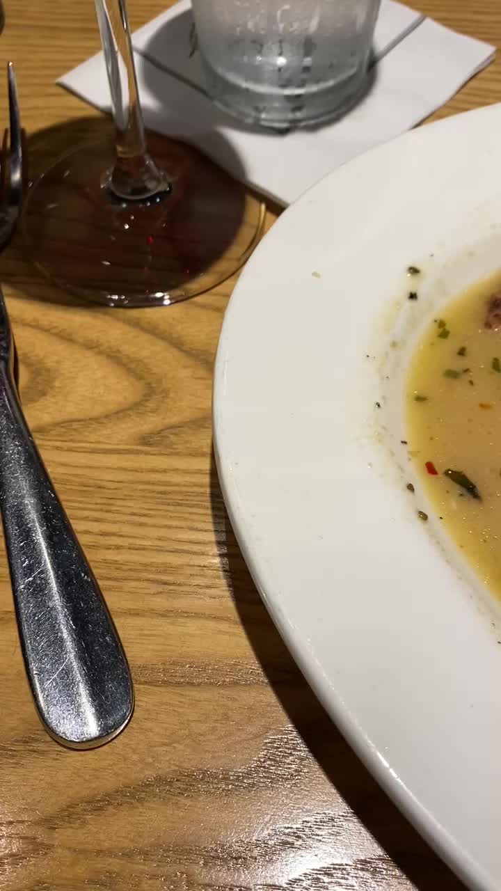 Cooper's Hawk Winery & Restaurant