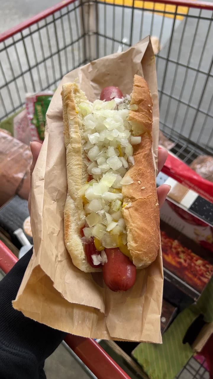 Video review of Costco Wholesale