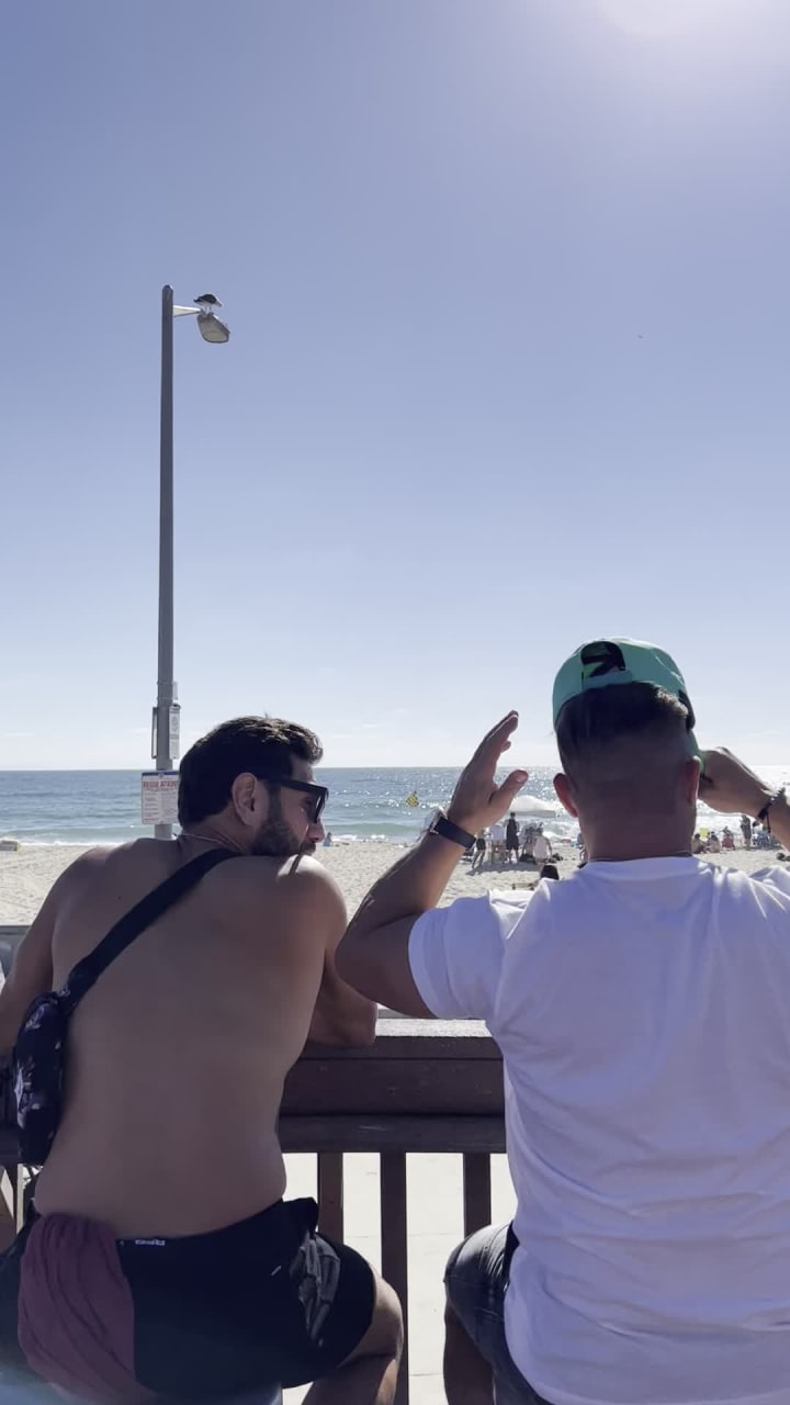 Video review of Lahaina Beach House Restaurant & Cocktails