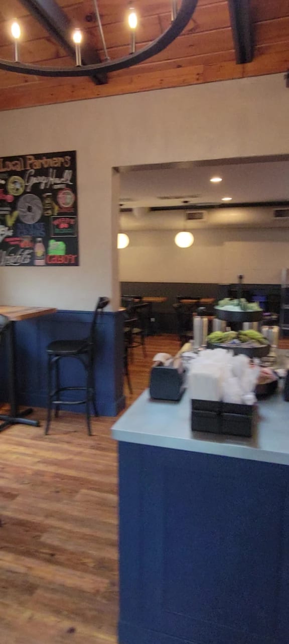 Video review of Seven Stars Bakery