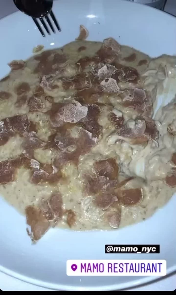 Video review of Mamoun's Falafel