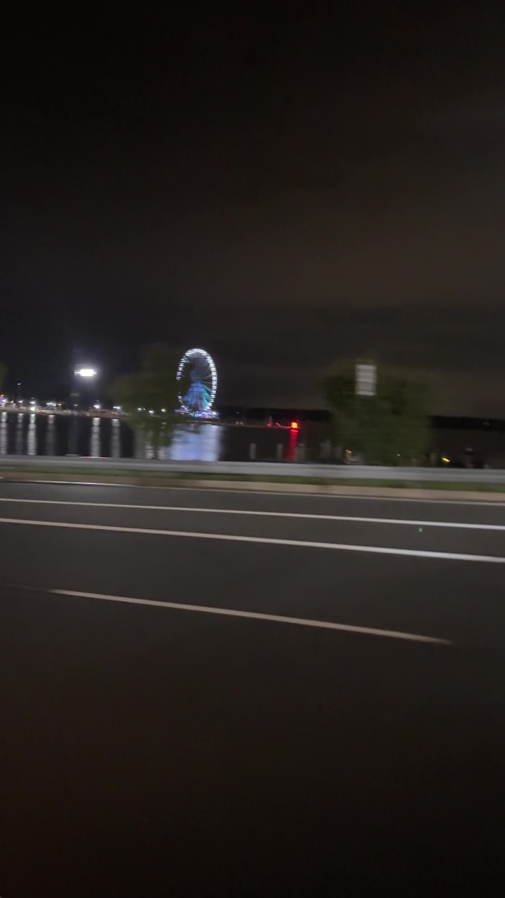 Video review of McLoone's Pier House