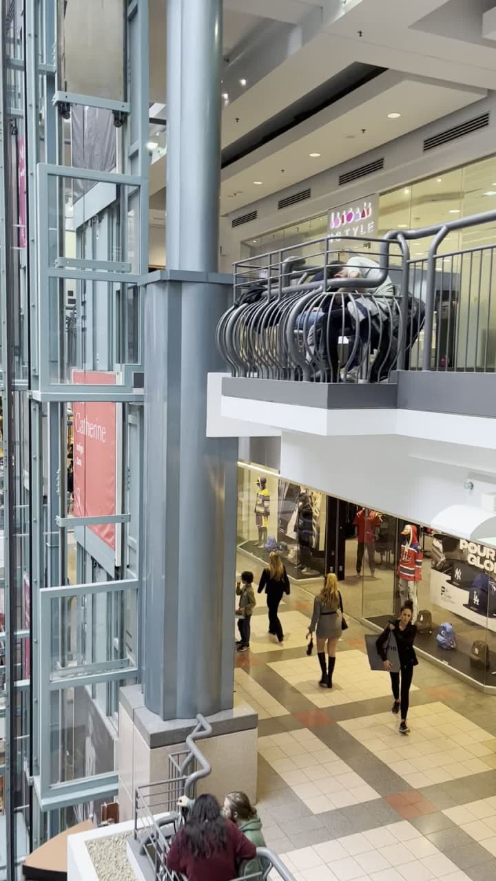 Place Montreal Trust