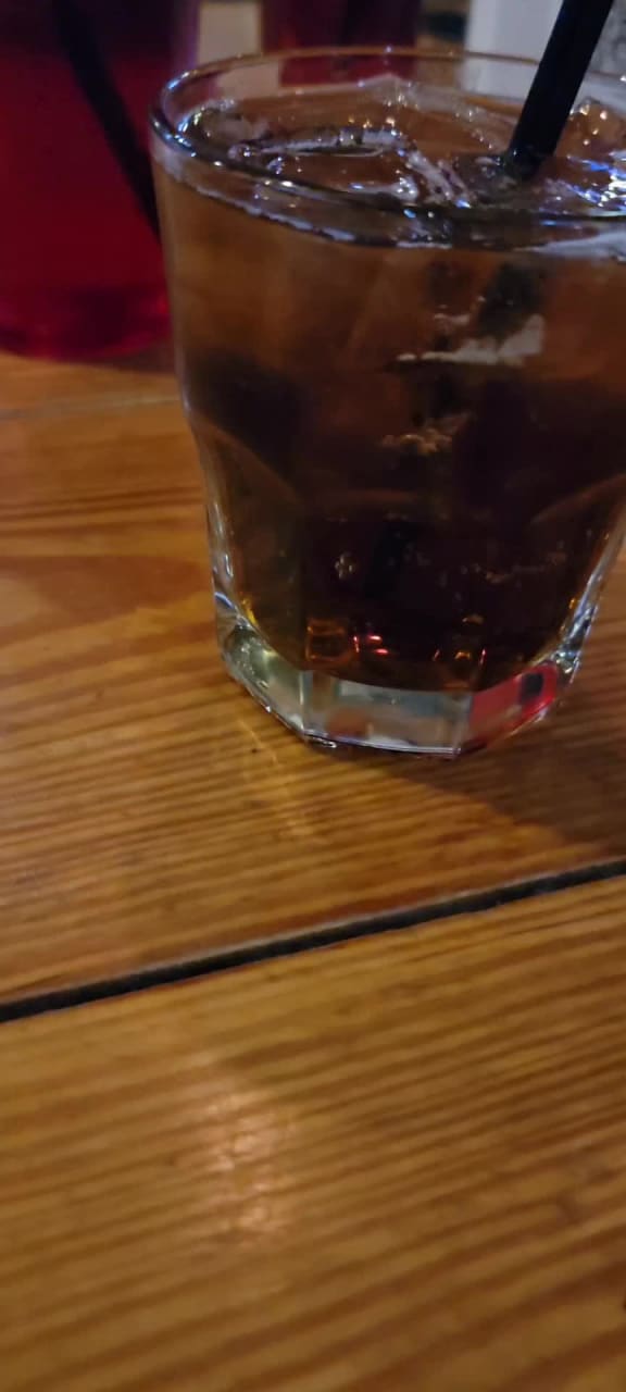 Video review of Henry's Grill & Bar