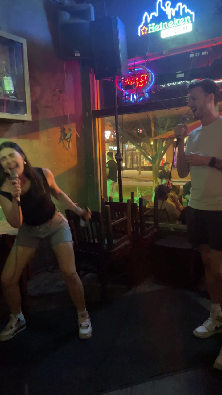 Video review of The Old Crow