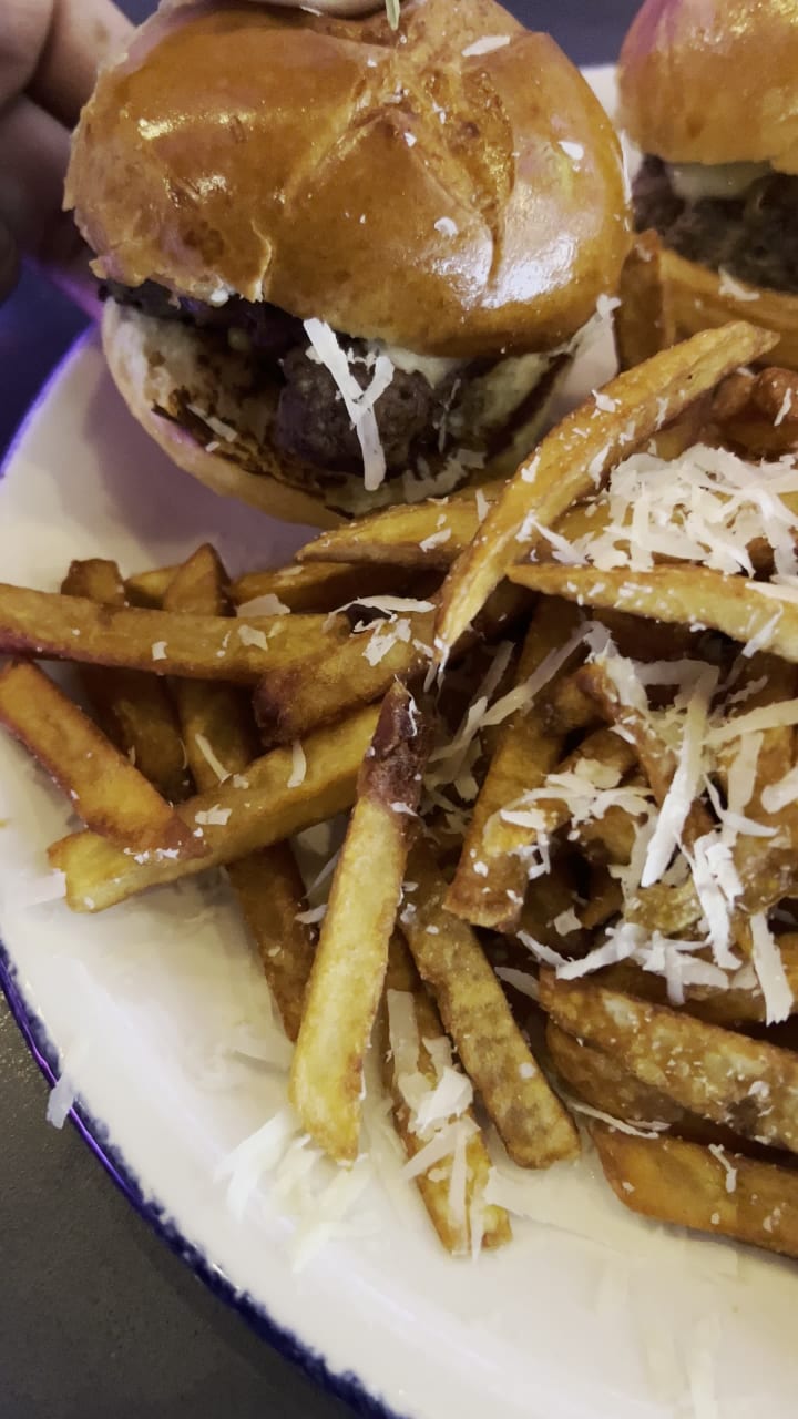 Video review of The Admiral