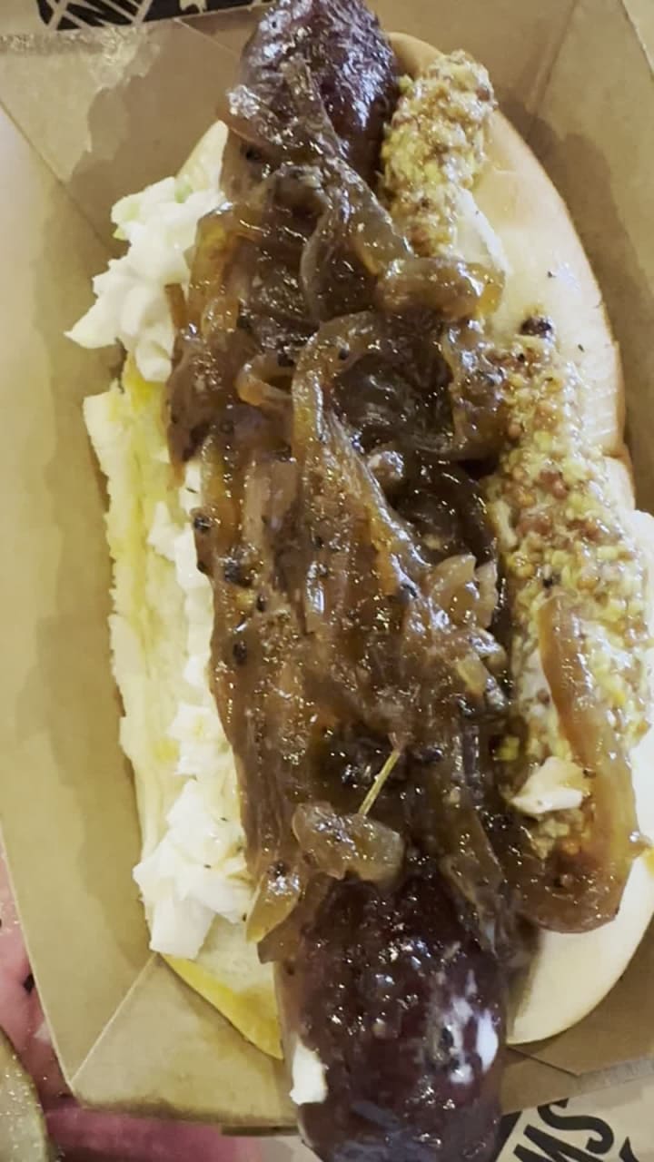 Video review of Swig & Swine