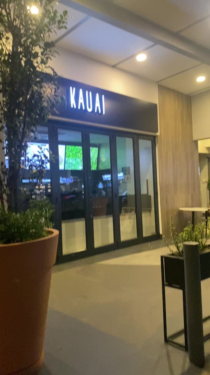 Video review of Thrupps Centre