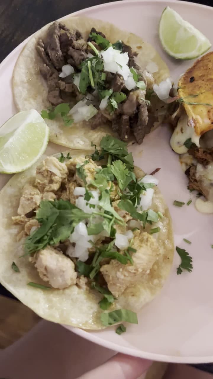 Video review of Miami River Cafe