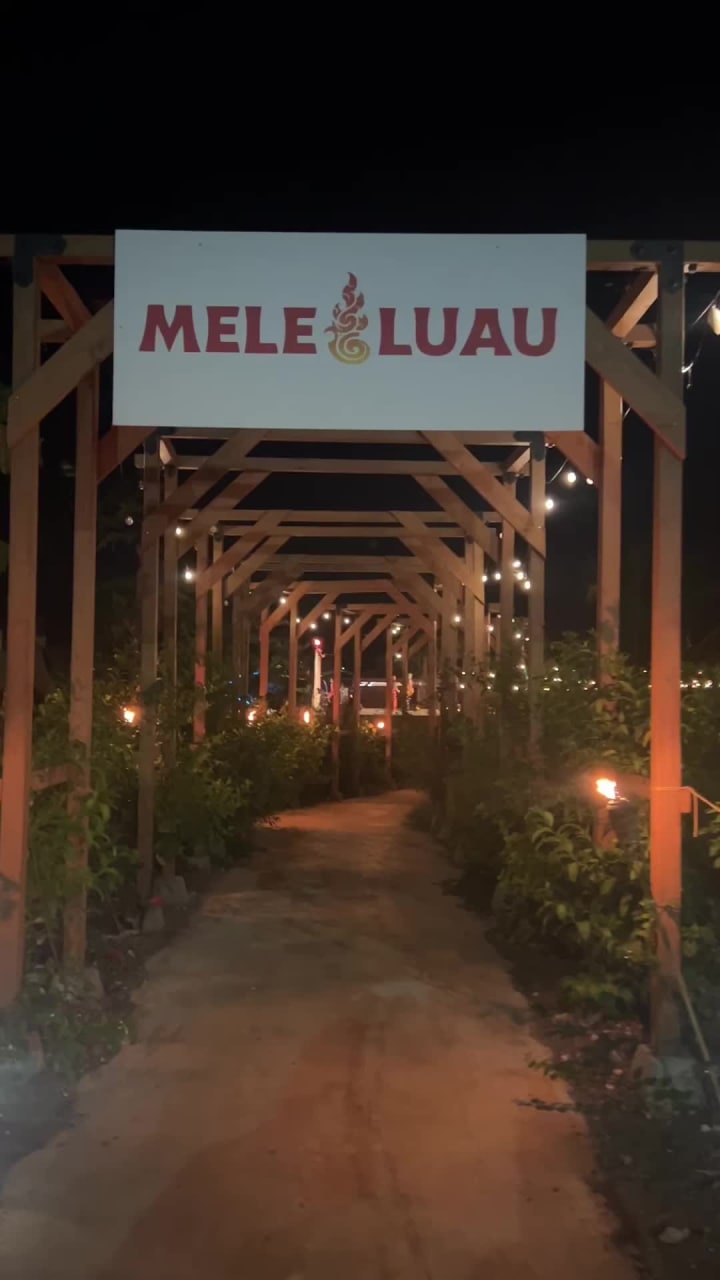 Mele Luau at Coral Crater