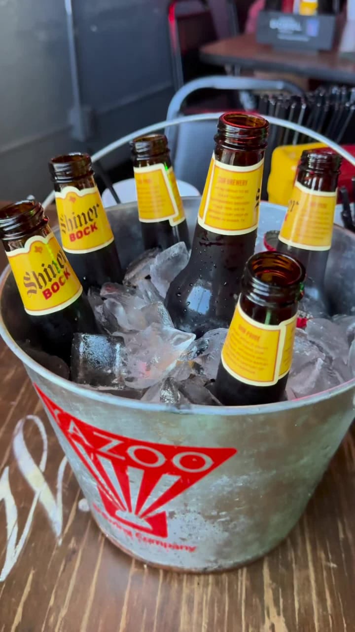 Video review of Corner Pub