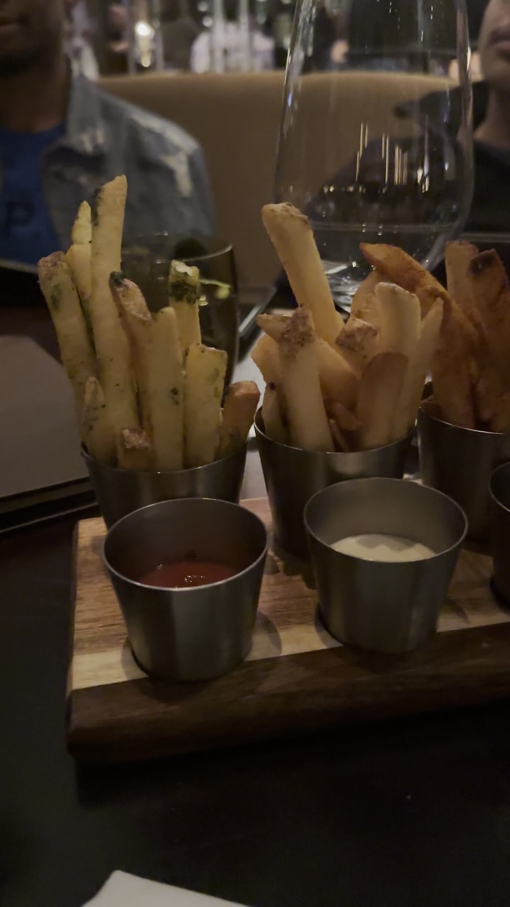 Video review of Bourbon Steak by Michael Mina