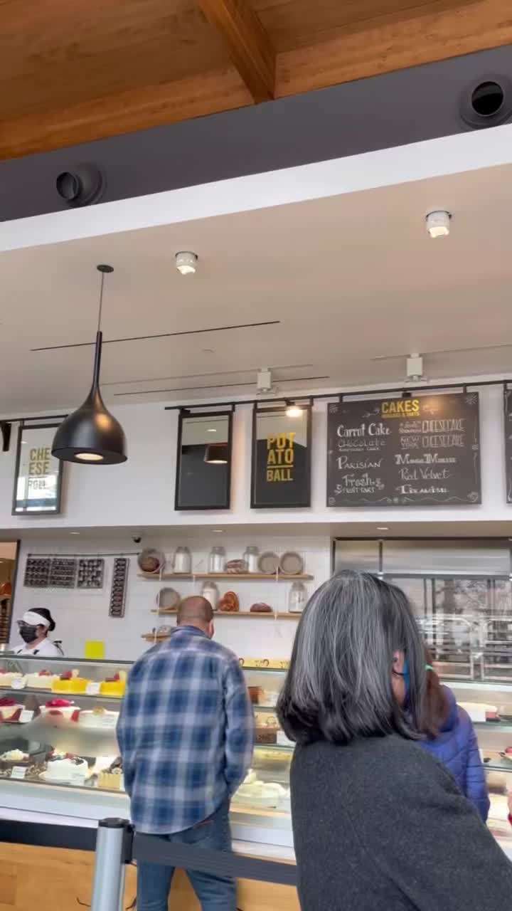 Porto's Bakery and Cafe