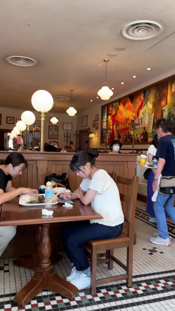 Tokyo DisneySea Station (東京ディズニーシー・ステーション)