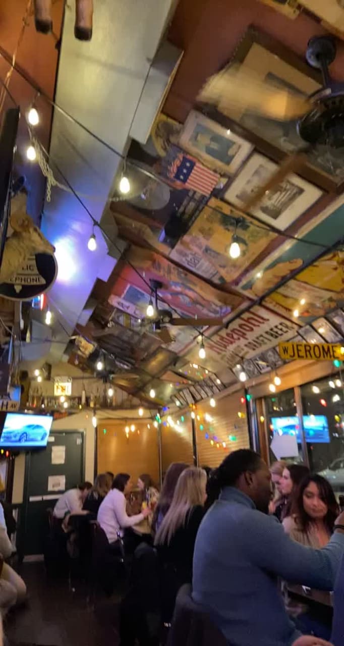 Video review of The Green Door Tavern