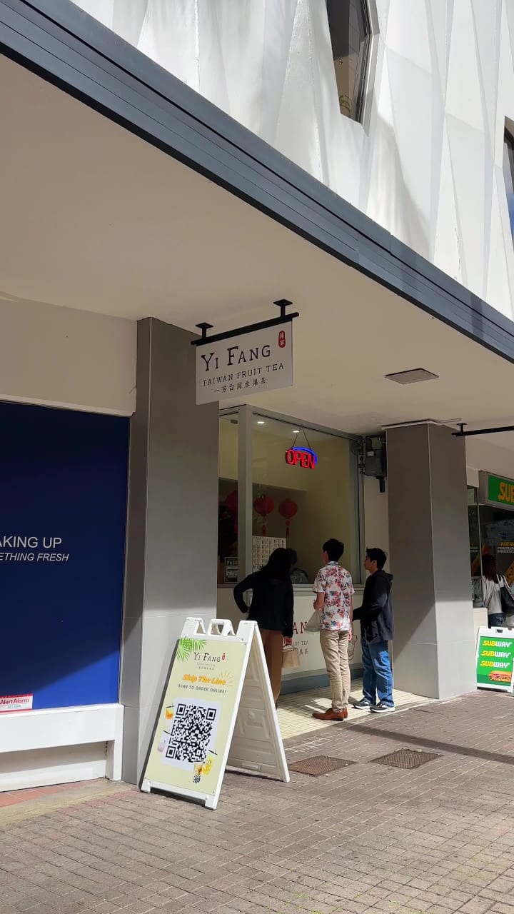 Yi Fang Taiwan Fruit Tea Hawaii