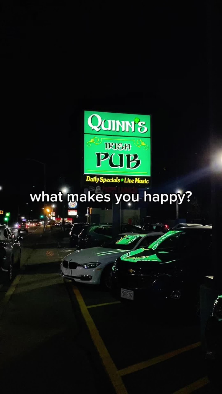 Quinn's Irish Pub