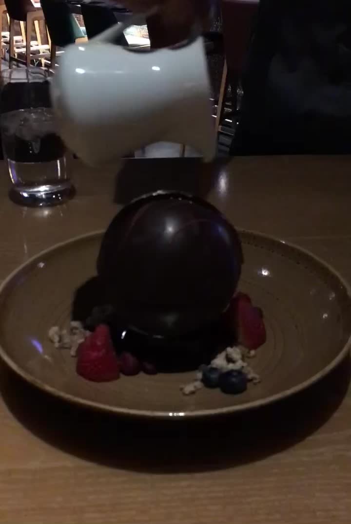 Video review of Hilton San Diego Bayfront