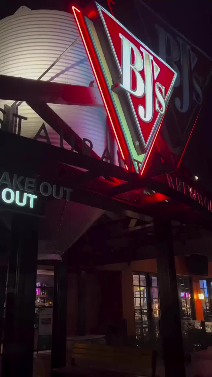 Video review of BJ's Restaurant & Brewhouse