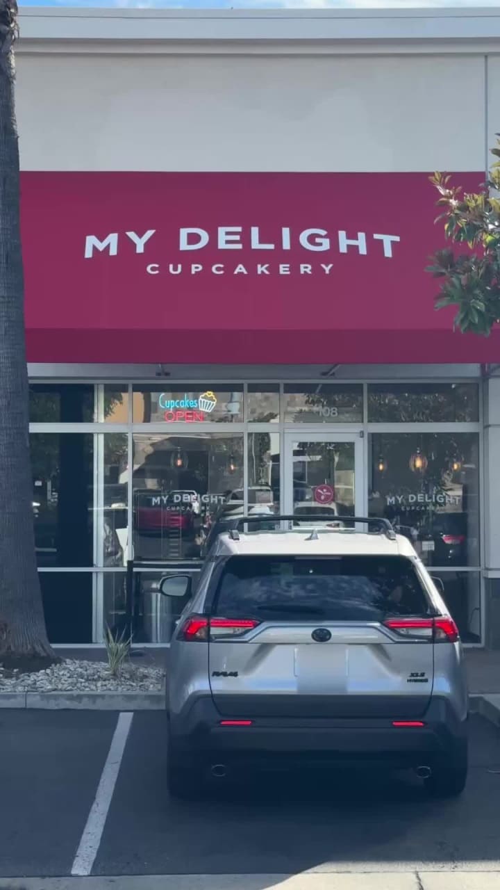 Video review of My Delight Cupcakery