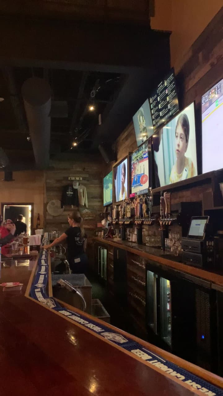 Video review of Tap Room