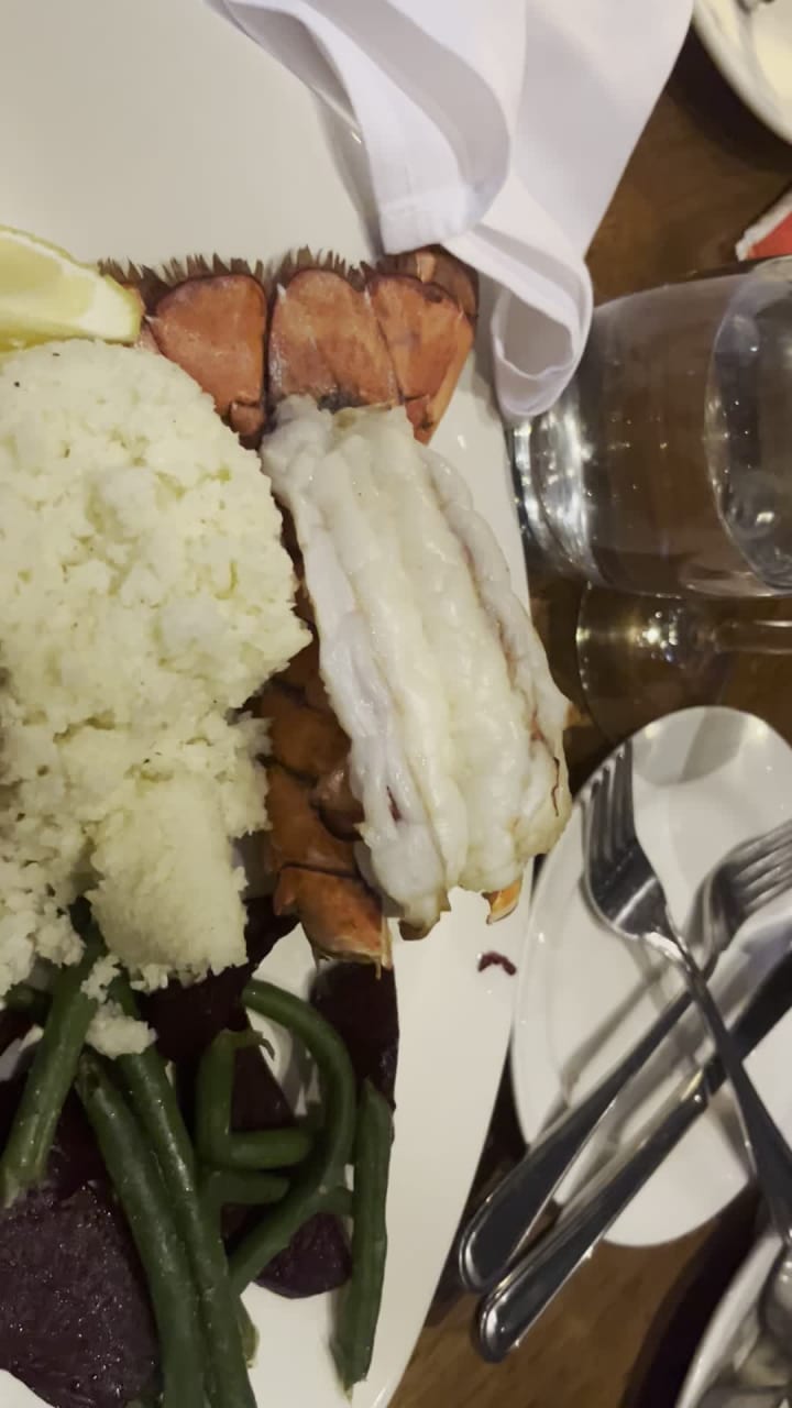 The Keg Steakhouse + Bar